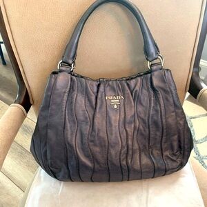Leather Prada Nappa Waves convertible Tote Gunmetal Silver/Blue